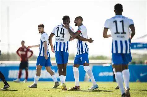 赛地聚焦：欧超杯关键时刻热度飙升，托特纳姆单刀错失，引发热议，球探报告显示潜力的简单介绍-真人娱乐